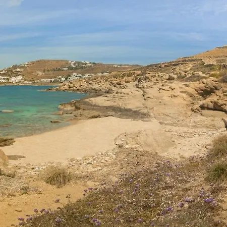 Chloe - Private Beachfront