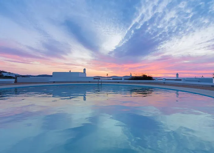 Chloe * Mykonos Town